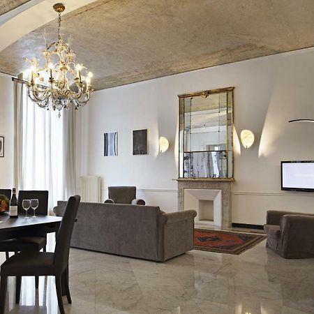 Consolata12 - Il Lusso Nel Centro Storico Di Torino Apartment Ngoại thất bức ảnh